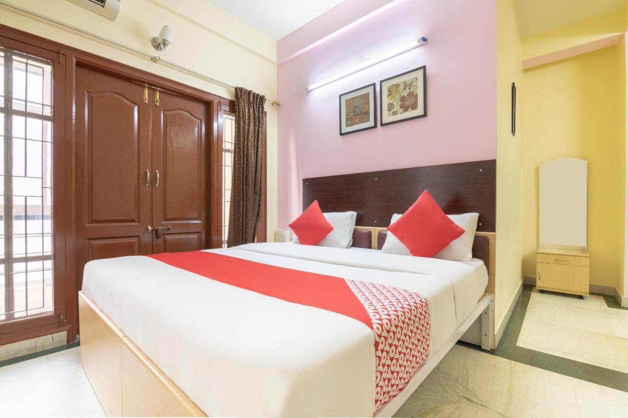 Capital O 5379 The Roy Grand Inns 벵갈루루 외부 사진