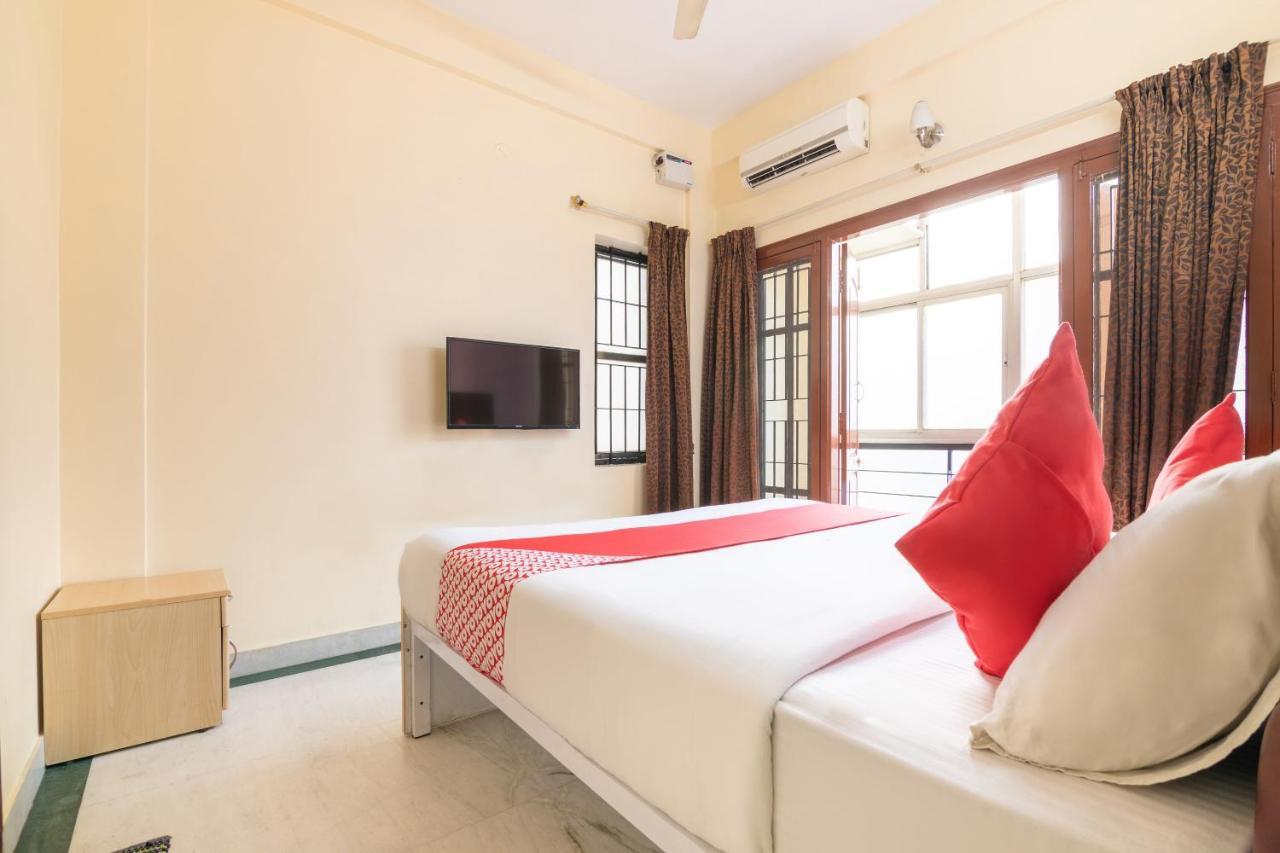 Capital O 5379 The Roy Grand Inns 벵갈루루 외부 사진