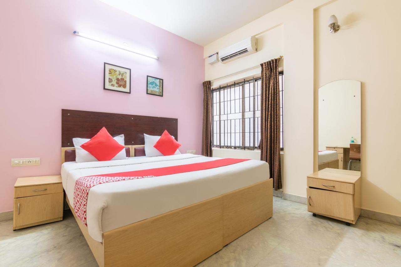 Capital O 5379 The Roy Grand Inns 벵갈루루 외부 사진